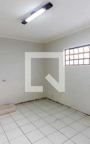 Casa à venda com 91m², 3 quartos e 1 vaga Casa à venda com 91m², 3 quartos e 1 vagaQuarto 3