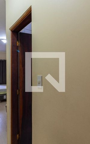 Casa à venda com 164m², 4 quartos e 2 vagas Casa à venda com 164m², 4 quartos e 2 vagasSuíte