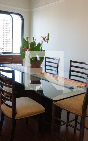 Apartamento à venda com 187m², 4 quartos e 2 vagasSala