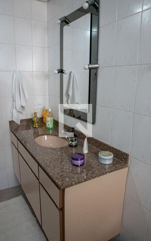Apartamento à venda com 187m², 4 quartos e 2 vagasBanheiro da Suíte 4