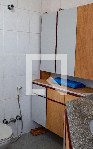 Apartamento à venda com 187m², 4 quartos e 2 vagasBanheiro do Quarto 3