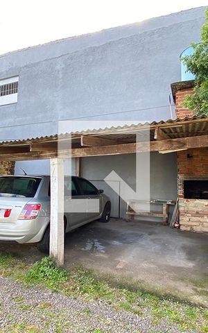 Casa à venda com 50m², 6 quartos e 2 vagasGaragem