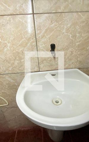 Casa à venda com 50m², 6 quartos e 2 vagasPia do Banheiro