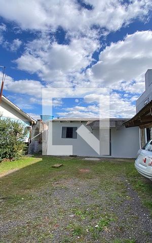 Casa à venda com 50m², 6 quartos e 2 vagasÁrea Externa