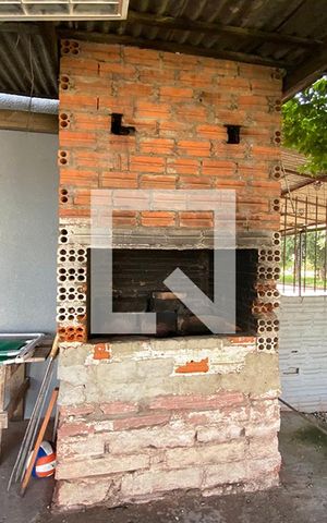 Casa à venda com 50m², 6 quartos e 2 vagasChurrasqueira