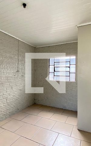 Casa à venda com 50m², 6 quartos e 2 vagasSala