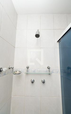 Apartamento para alugar com 42m², 1 quarto e 1 vaga Apartamento para alugar com 42m², 1 quarto e 1 vagaDetalhe do banheiro