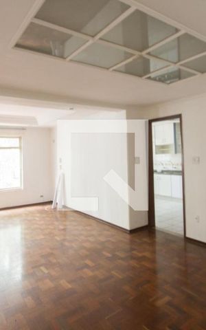 Casa à venda com 260m², 3 quartos e 4 vagasSala 1