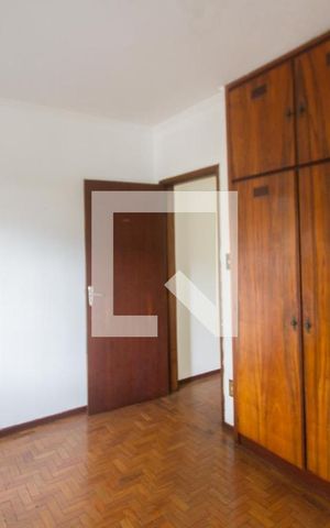 Casa à venda com 260m², 3 quartos e 4 vagasSuíte 1