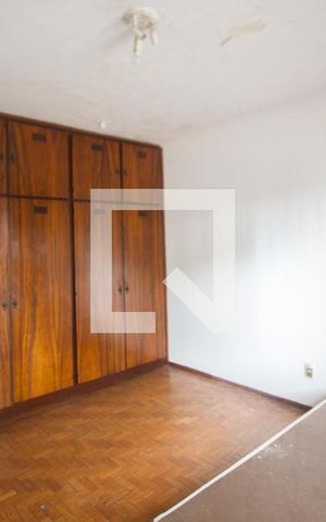 Casa à venda com 260m², 3 quartos e 4 vagasSuíte 1