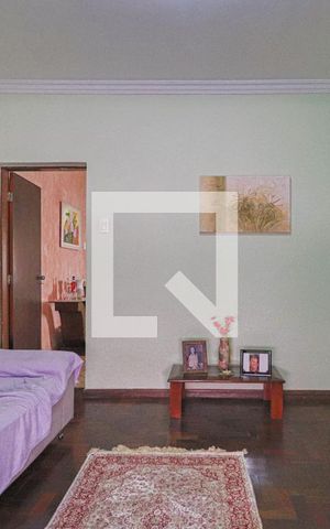 Casa à venda com 450m², 4 quartos e 3 vagasCasa 1 - Sala