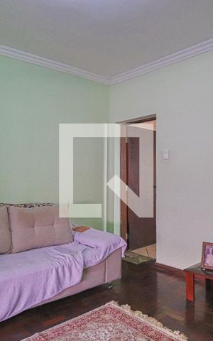 Casa à venda com 450m², 4 quartos e 3 vagasCasa 1 - Sala