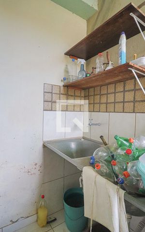 Casa à venda com 450m², 4 quartos e 3 vagasCasa 2 - Área de Serviço