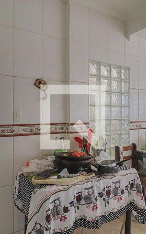 Casa à venda com 450m², 4 quartos e 3 vagasCasa 2 - Cozinha
