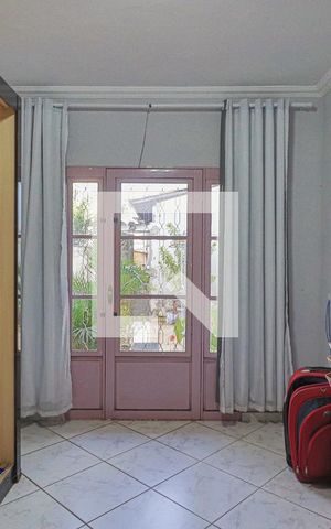 Casa à venda com 450m², 4 quartos e 3 vagasCasa 2 - Sala