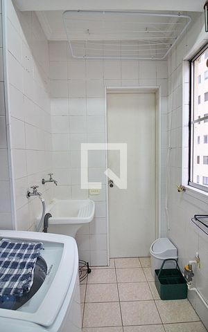 Apartamento para alugar com 65m², 2 quartos e 1 vagaÁrea de Serviço