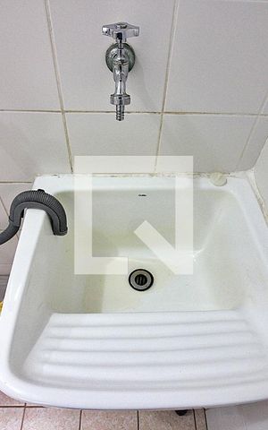 Apartamento para alugar com 65m², 2 quartos e 1 vagaÁrea de Serviço