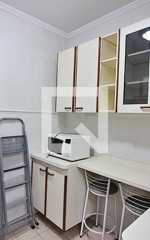Apartamento para alugar com 65m², 2 quartos e 1 vagaCozinha