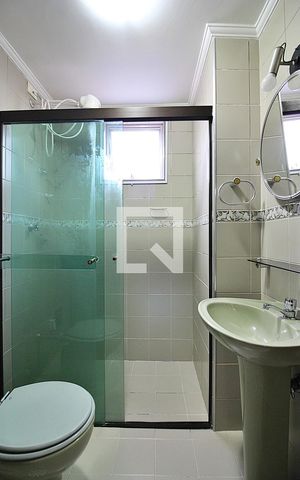 Apartamento para alugar com 65m², 2 quartos e 1 vagaBanheiro Social