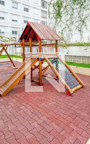Apartamento para alugar com 100m², 3 quartos e 1 vaga Apartamento para alugar com 100m², 3 quartos e 1 vagaÁrea comum - Playground