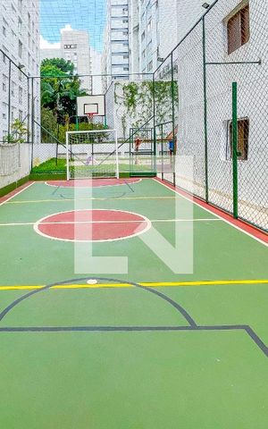 Apartamento para alugar com 100m², 3 quartos e 1 vaga Apartamento para alugar com 100m², 3 quartos e 1 vagaQuadra Esportiva