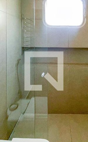 Apartamento para alugar com 100m², 3 quartos e 1 vaga Apartamento para alugar com 100m², 3 quartos e 1 vagaBanheiro da Suíte