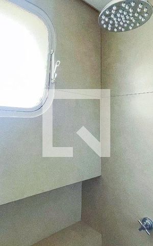 Apartamento para alugar com 100m², 3 quartos e 1 vaga Apartamento para alugar com 100m², 3 quartos e 1 vagaBanheiro da Suíte