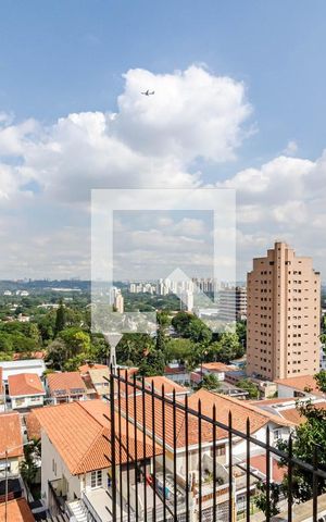 Casa à venda com 279m², 2 quartos e 2 vagas Casa à venda com 279m², 2 quartos e 2 vagasVista