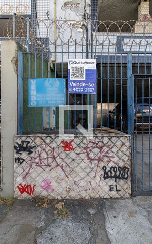 Apartamento à venda com 80m², 3 quartos e 1 vaga Apartamento à venda com 80m², 3 quartos e 1 vagaQuintoAndar