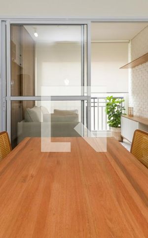 Apartamento à venda com 33m², 1 quarto e sem vaga Apartamento à venda com 33m², 1 quarto e sem vagaSala de jantar
