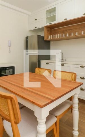 Apartamento à venda com 33m², 1 quarto e sem vaga Apartamento à venda com 33m², 1 quarto e sem vagaSala de jantar