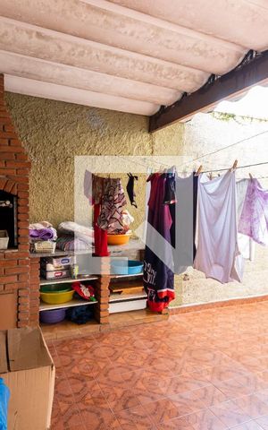 Casa para alugar com 180m², 3 quartos e 2 vagas1o. Andar - Quintal e Churrasqueira