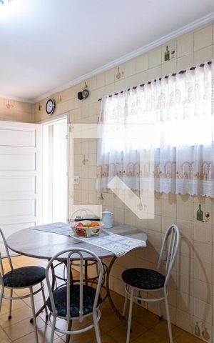 Casa para alugar com 180m², 3 quartos e 2 vagas1o. Andar - Cozinha