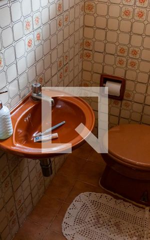 Casa para alugar com 180m², 3 quartos e 2 vagas1o. Andar - Lavabo