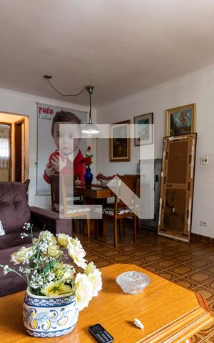 Casa para alugar com 180m², 3 quartos e 2 vagas1o. Andar - Sala