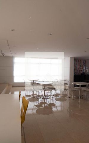 Apartamento à venda com 53m², 2 quartos e 1 vaga Apartamento à venda com 53m², 2 quartos e 1 vagaÁrea comum - Salão de festas