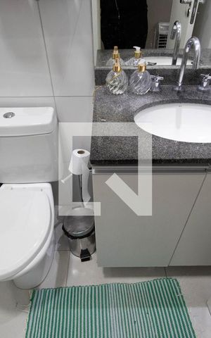 Apartamento à venda com 53m², 2 quartos e 1 vaga Apartamento à venda com 53m², 2 quartos e 1 vagaBanheiro