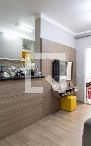Apartamento à venda com 53m², 2 quartos e 1 vaga Apartamento à venda com 53m², 2 quartos e 1 vagaSala