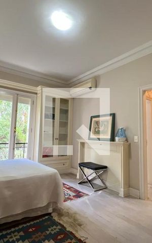 Casa à venda com 500m², 4 quartos e 4 vagas Casa à venda com 500m², 4 quartos e 4 vagasSuíte 3