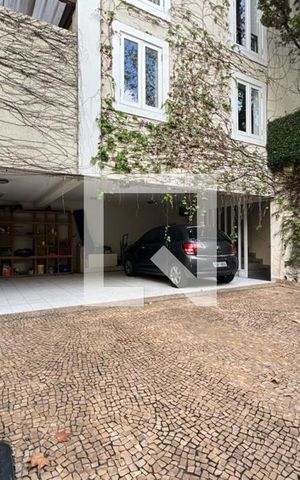 Casa à venda com 500m², 4 quartos e 4 vagas