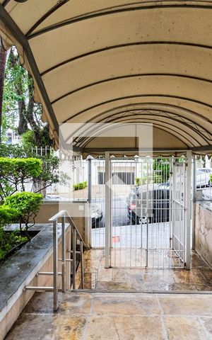 Apartamento à venda com 70m², 2 quartos e 1 vaga Apartamento à venda com 70m², 2 quartos e 1 vagaEntrada