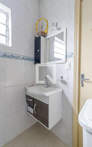 Casa à venda com 121m², 3 quartos e 2 vagas Casa à venda com 121m², 3 quartos e 2 vagasBanheiro da Suíte