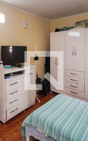 Casa à venda com 170m², 2 quartos e 1 vaga Casa à venda com 170m², 2 quartos e 1 vagaSuíte