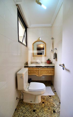 Apartamento à venda com 140m², 3 quartos e 2 vagasLavabo