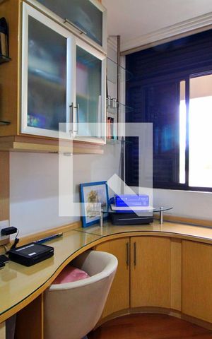 Apartamento à venda com 140m², 3 quartos e 2 vagasQuarto 2