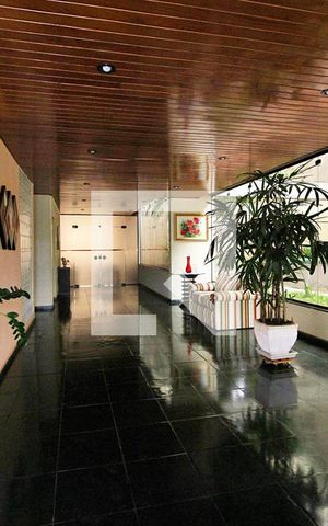 Apartamento à venda com 140m², 3 quartos e 2 vagasHall