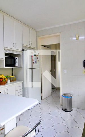 Apartamento à venda com 140m², 3 quartos e 2 vagasCozinha