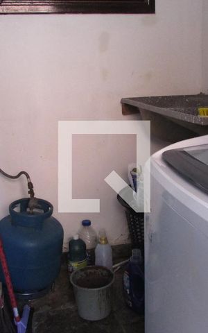 Casa à venda com 160m², 4 quartos e 5 vagasÁrea de Serviço