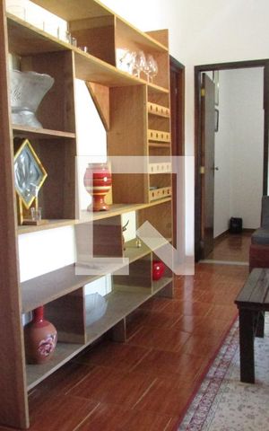 Casa à venda com 160m², 4 quartos e 5 vagasSala