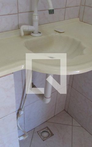 Casa à venda com 160m², 4 quartos e 5 vagasBanheiro Social 2
